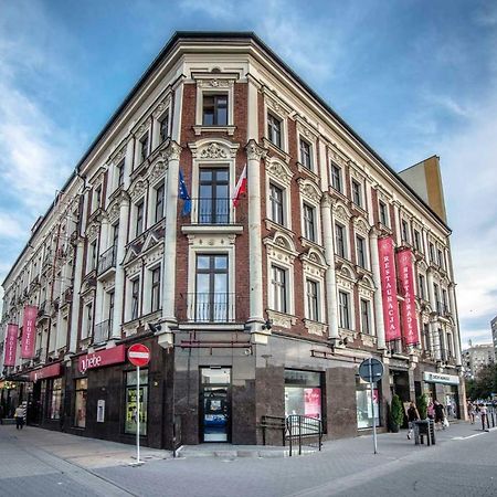 Hotel Centrum ソスノヴィエツ エクステリア 写真